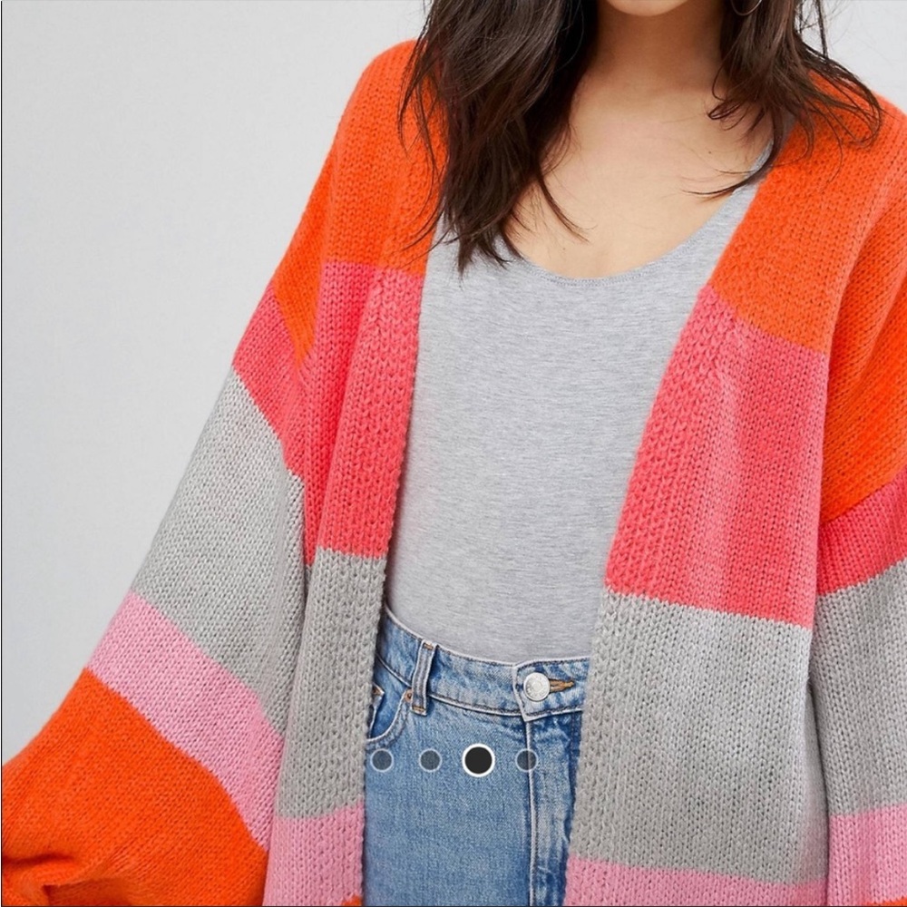 Pretty Little Things Color Block Cardigan - Picture 3 of 8